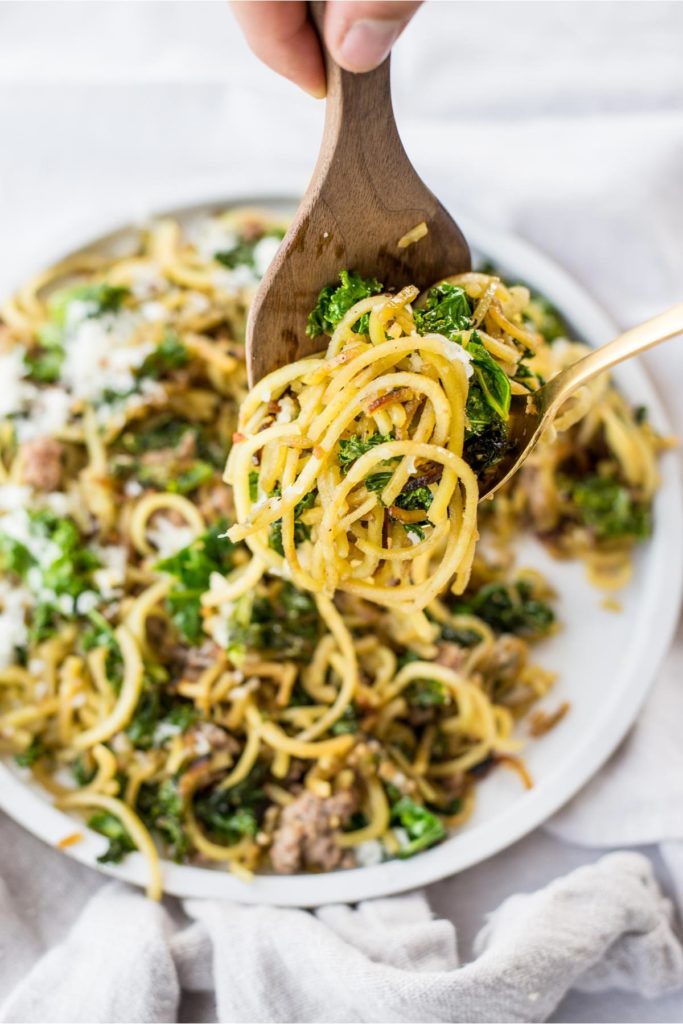 sweet potato noodles with kale and garlic butter sauce