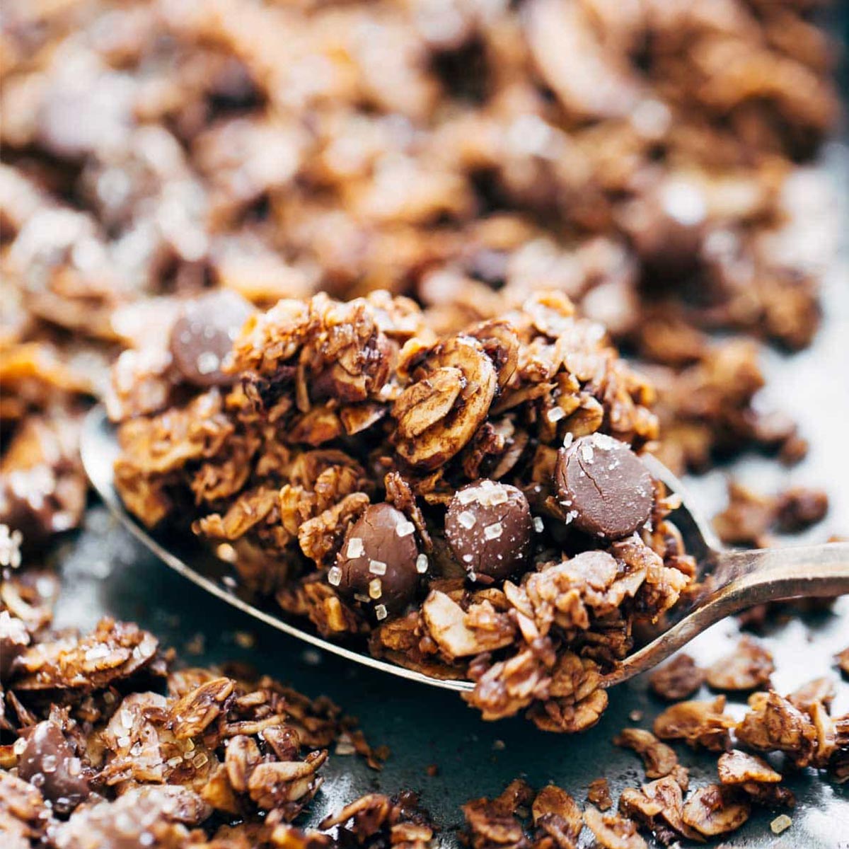 chunky homemade granola